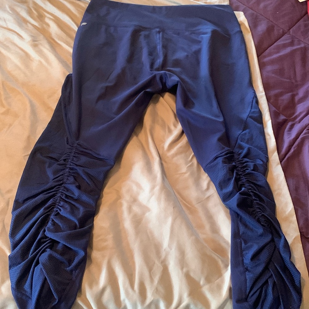 Fabletics navy leggings